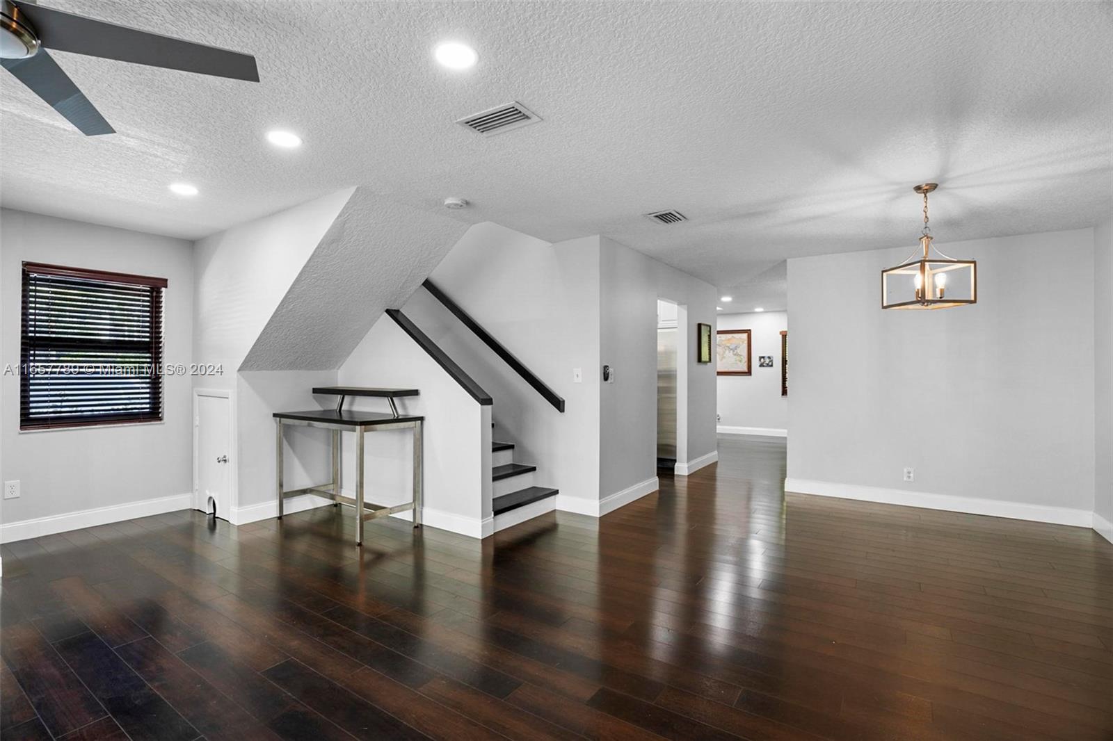 FIRESIDE TOWNHOMES CONDO - Residential
