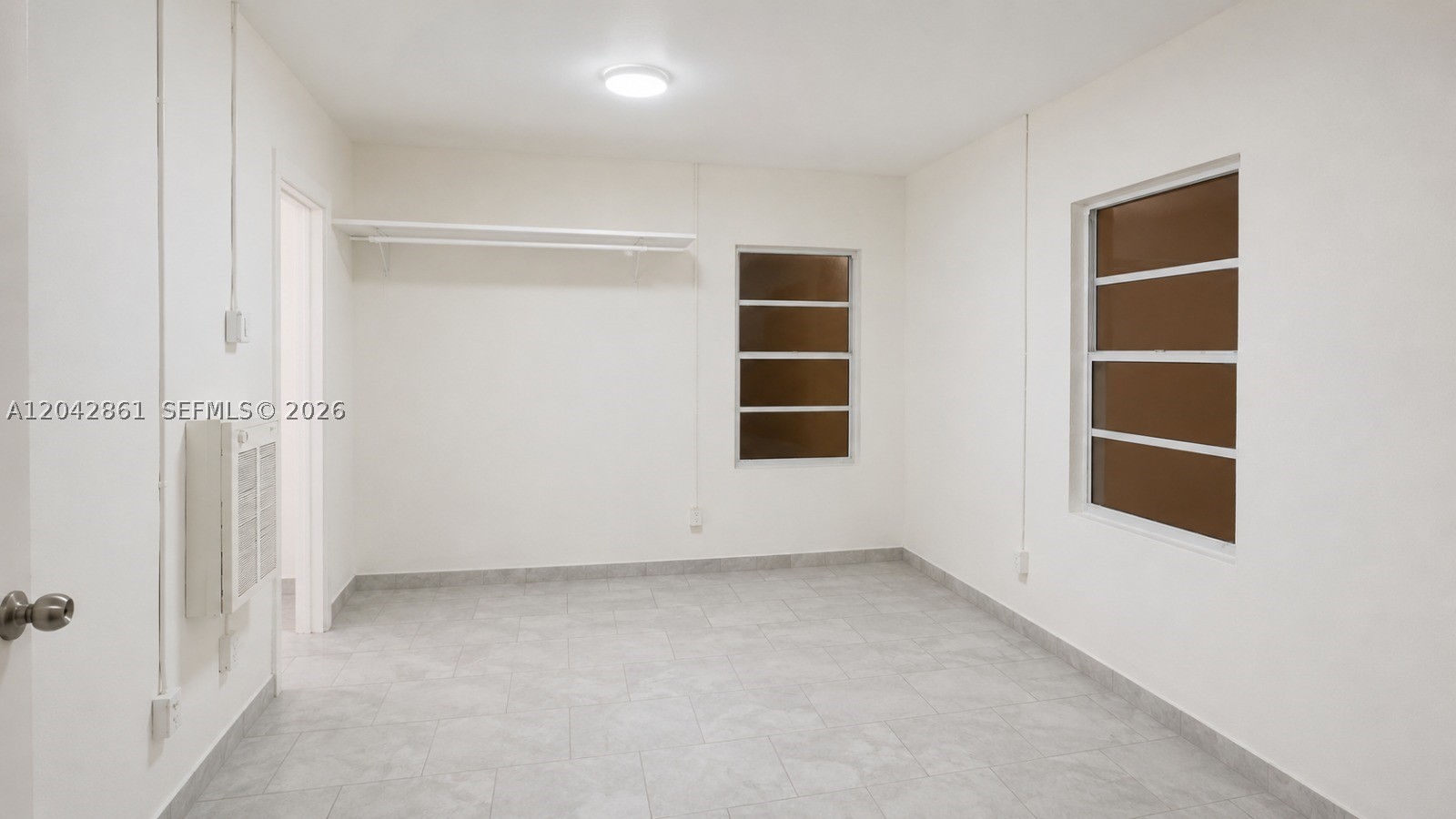 S/D OF 31-43-37 BY ST SUR - Residential Lease