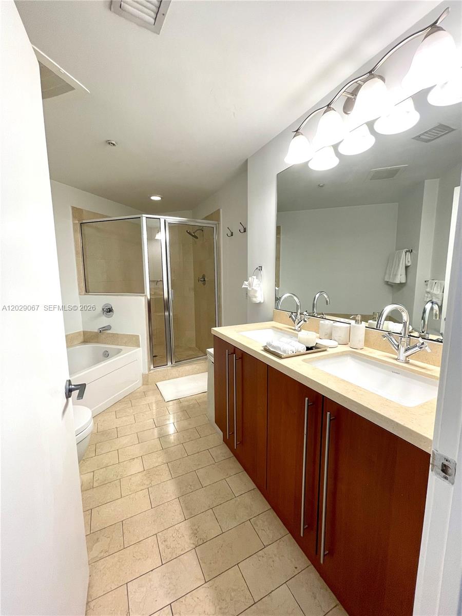 THE AXIS ON BRICKELL COND - Residential Lease