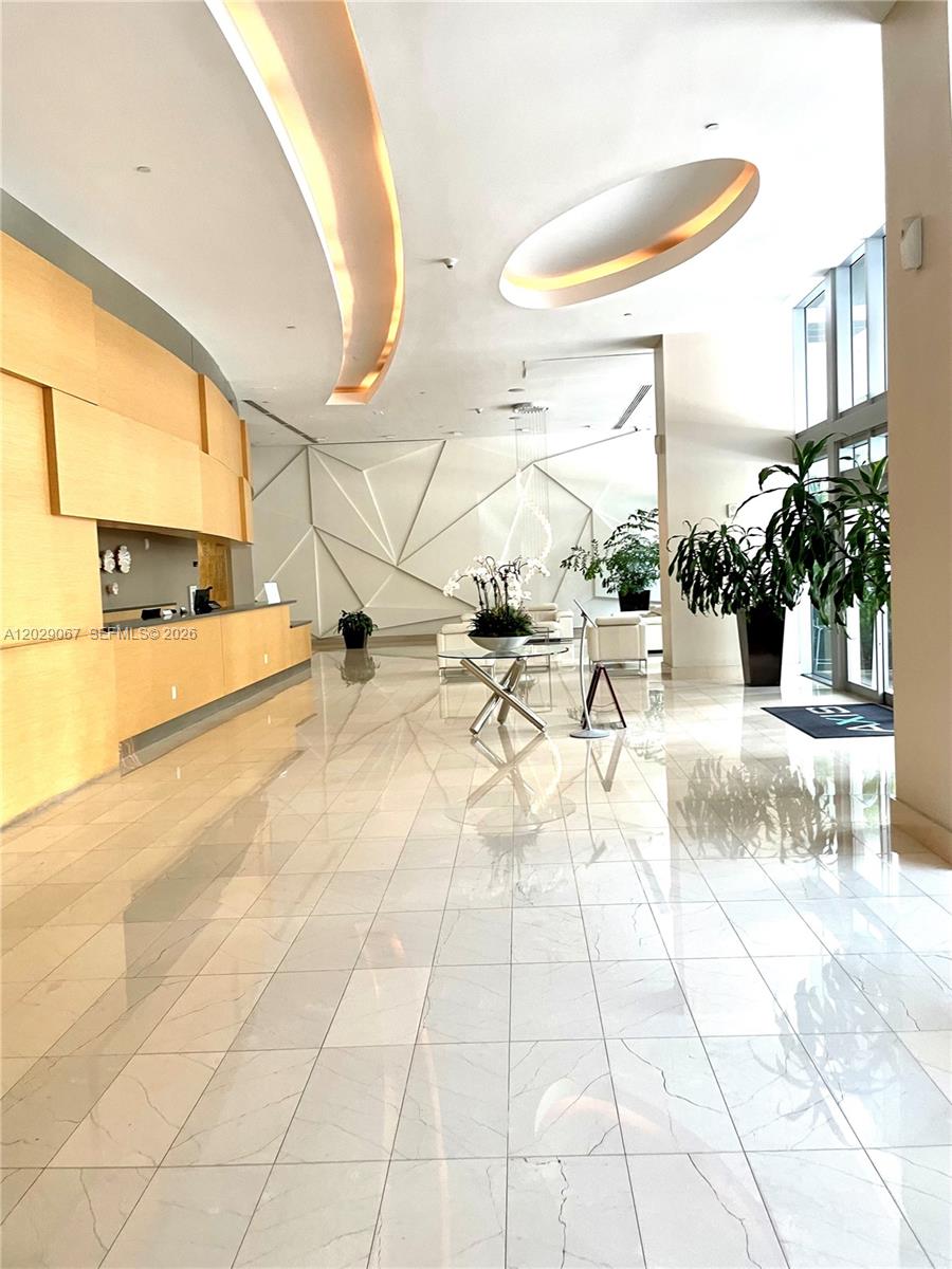 THE AXIS ON BRICKELL COND - Residential Lease