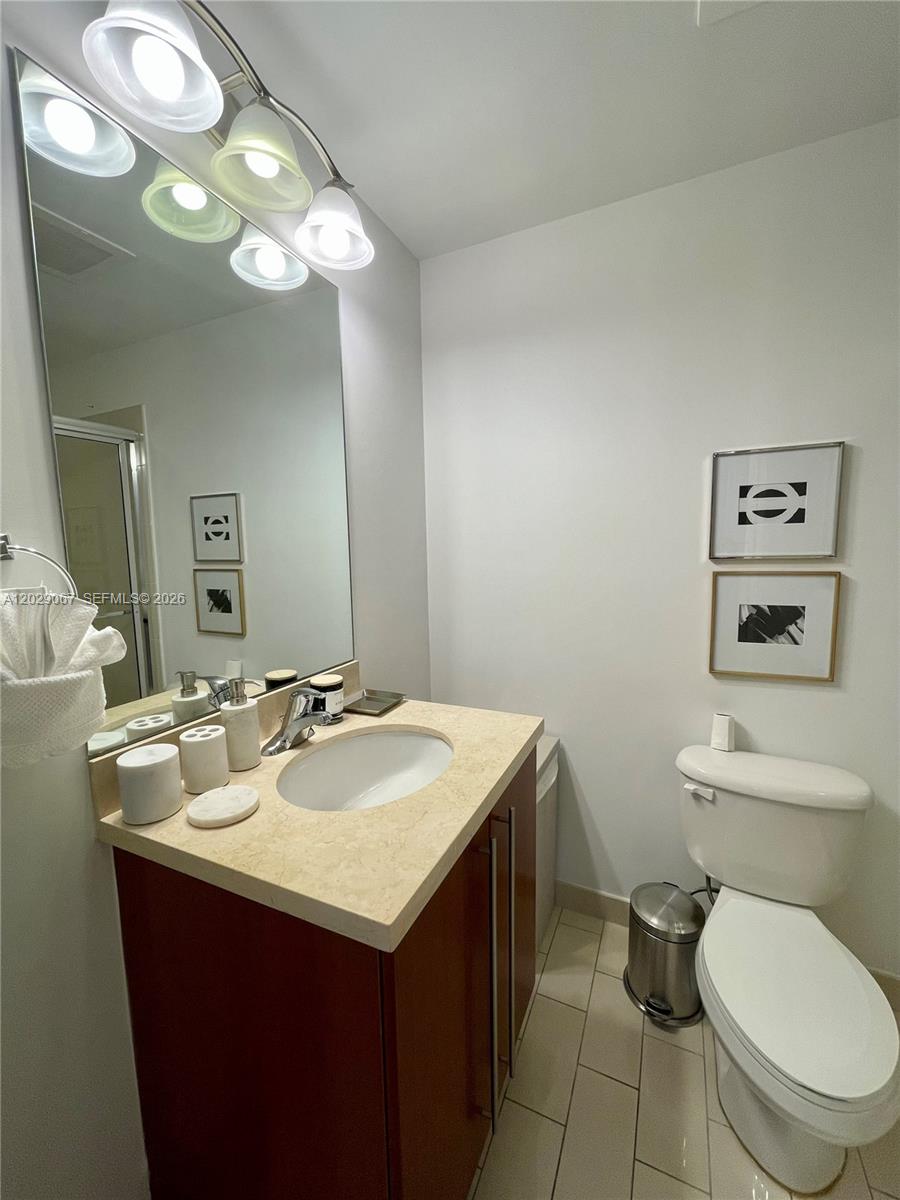 THE AXIS ON BRICKELL COND - Residential Lease
