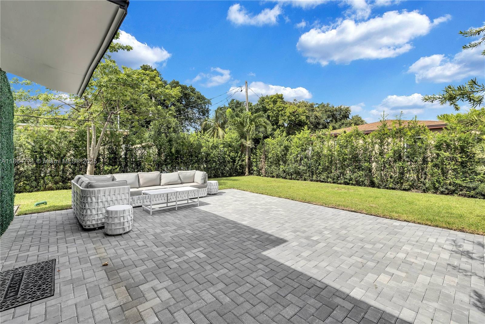 ARCH CREEKS ESTATES - Residential
