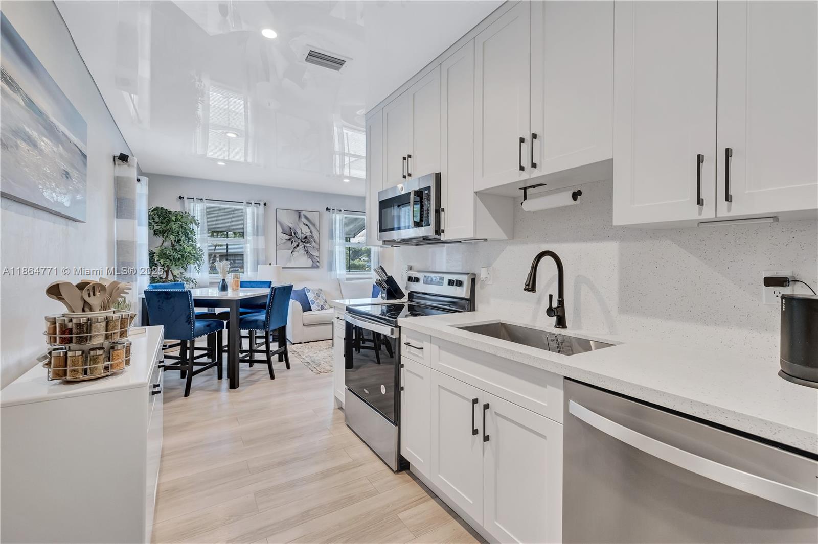 ARCH CREEKS ESTATES - Residential