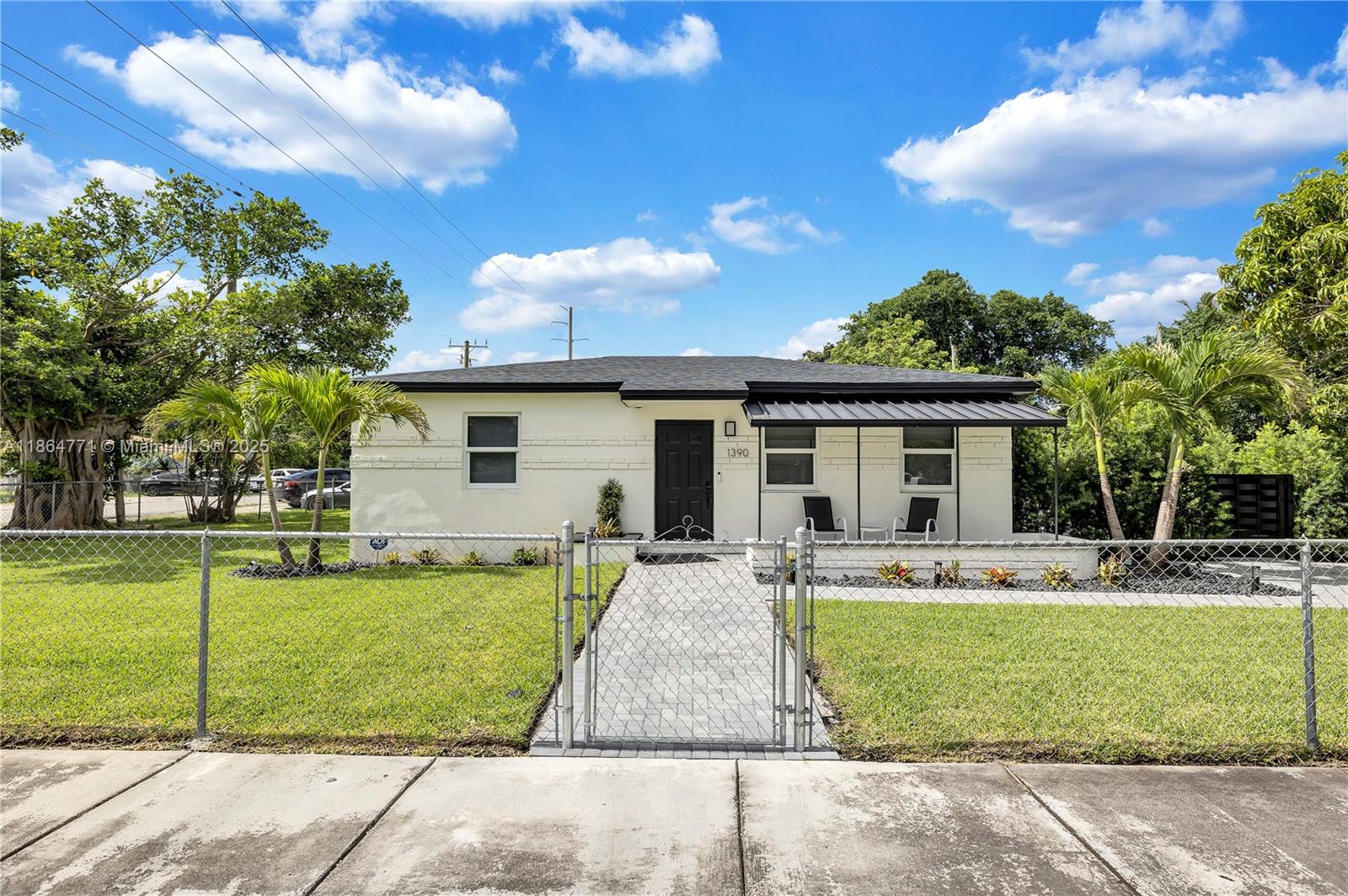 ARCH CREEKS ESTATES - Residential