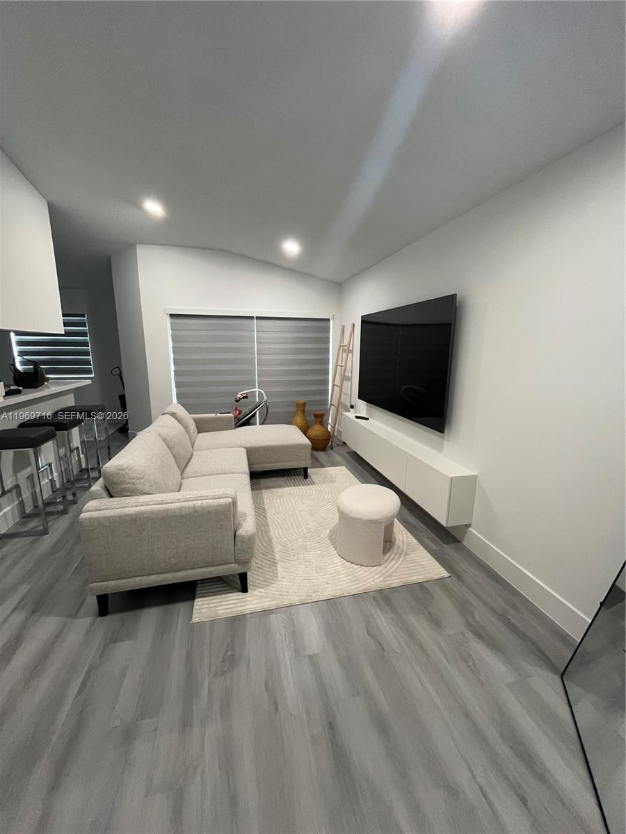 CITATION WAY CONDO - Residential Lease