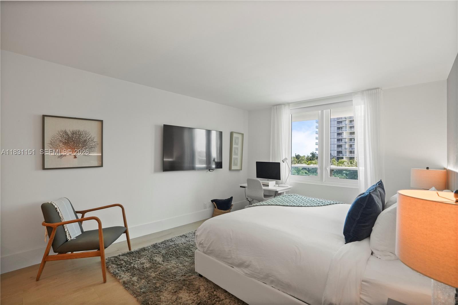 RONEY PALACE CONDO - Residential