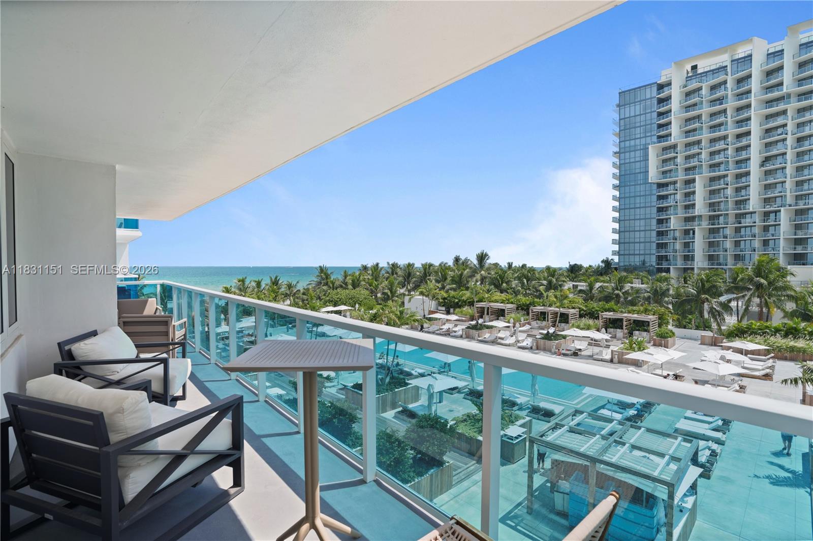 RONEY PALACE CONDO - Residential