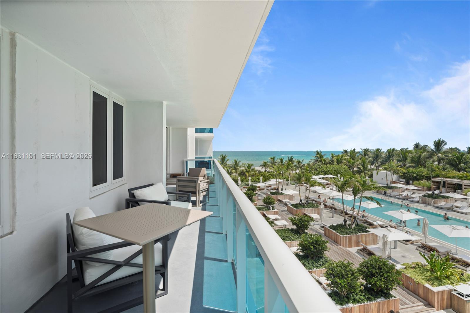 RONEY PALACE CONDO - Residential