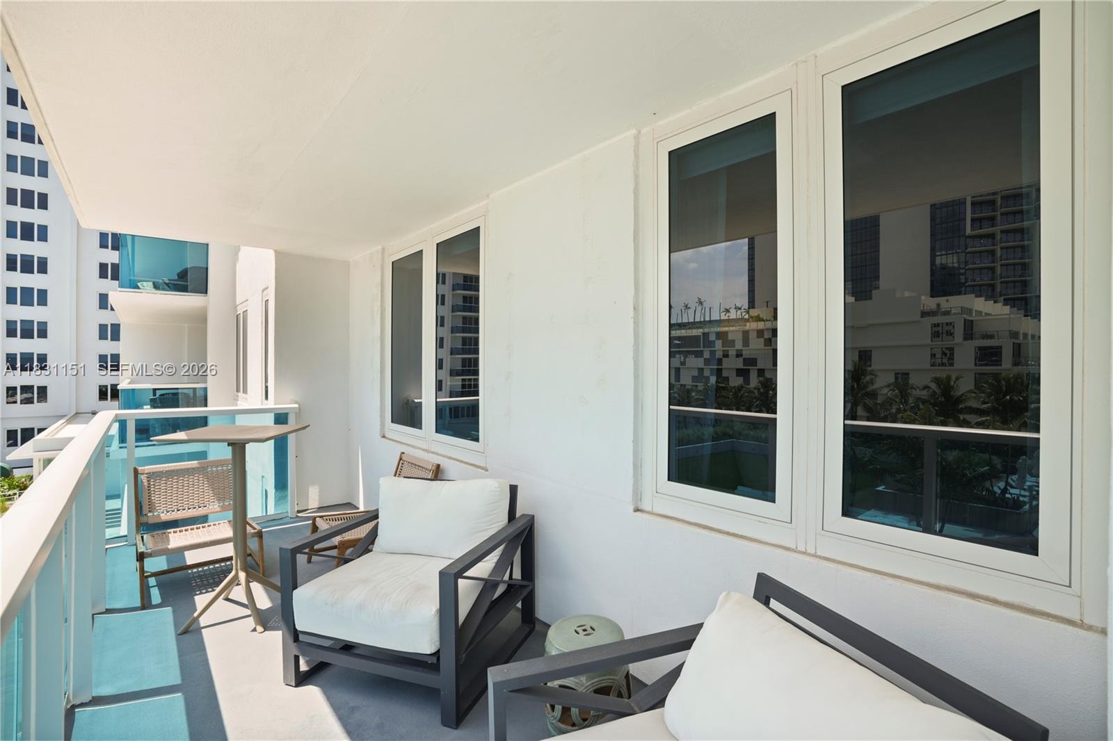 RONEY PALACE CONDO - Residential