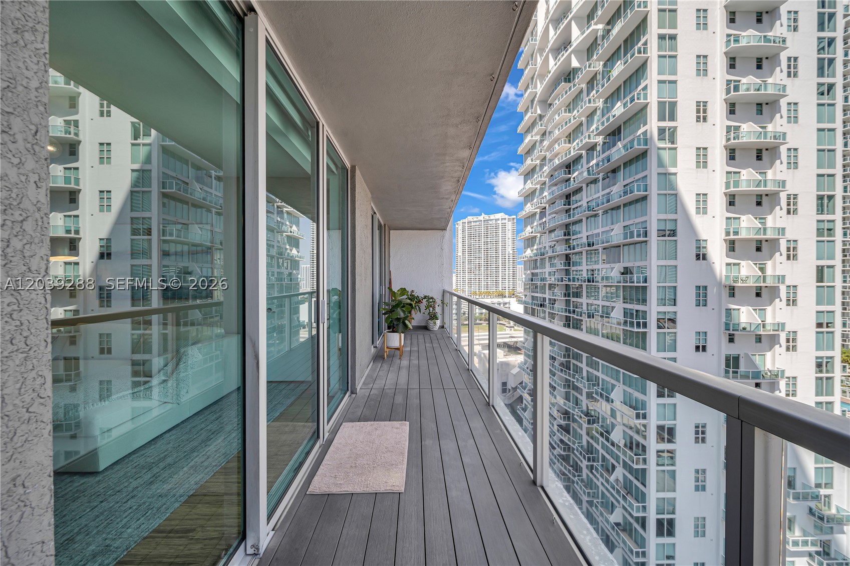 500 BRICKELL WEST CONDO - Residential Lease