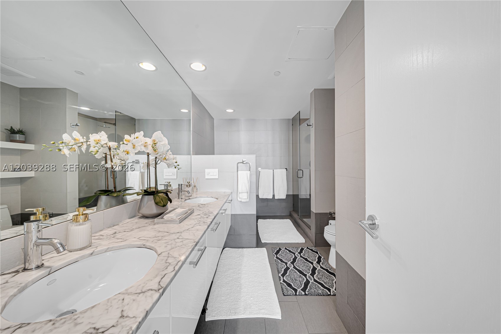 500 BRICKELL WEST CONDO - Residential Lease