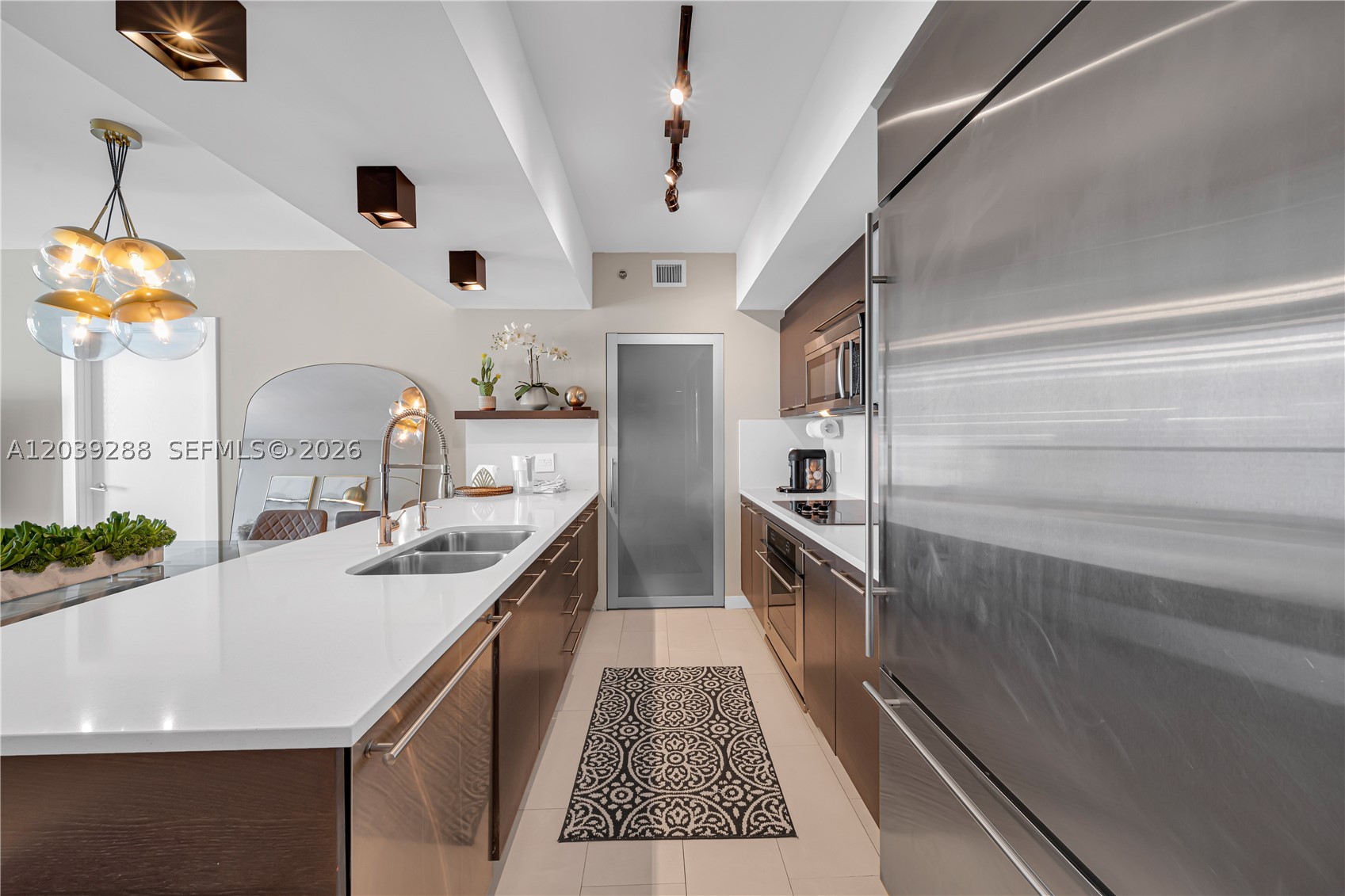 500 BRICKELL WEST CONDO - Residential Lease