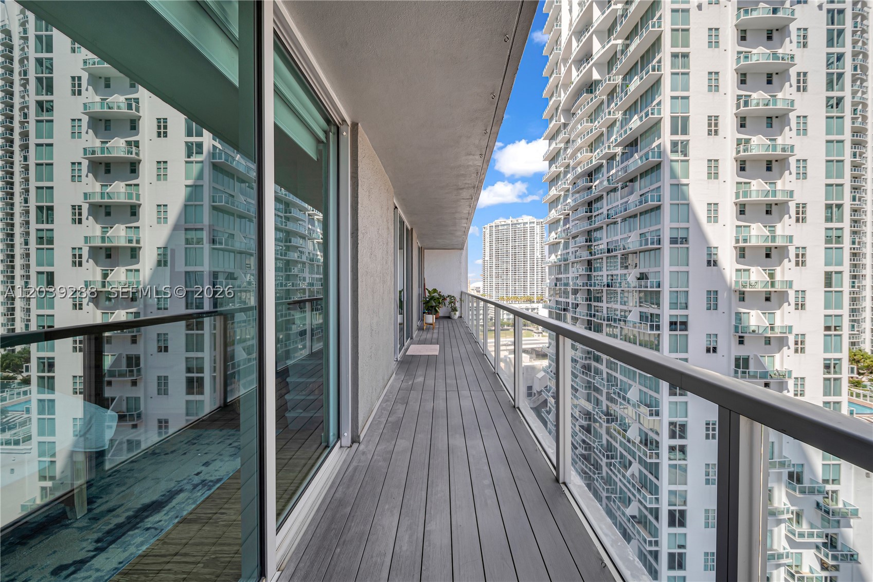 500 BRICKELL WEST CONDO - Residential Lease