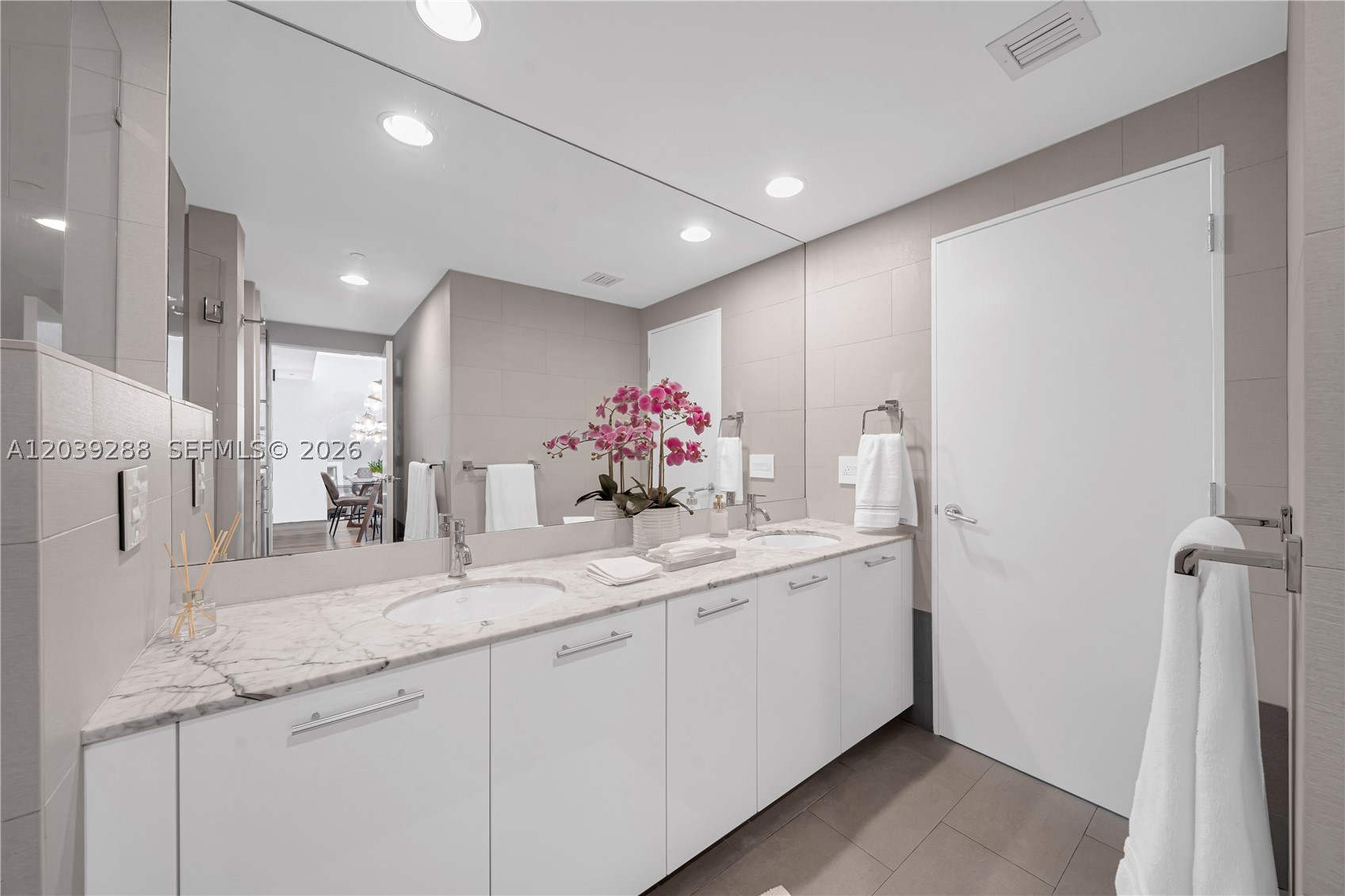 500 BRICKELL WEST CONDO - Residential Lease