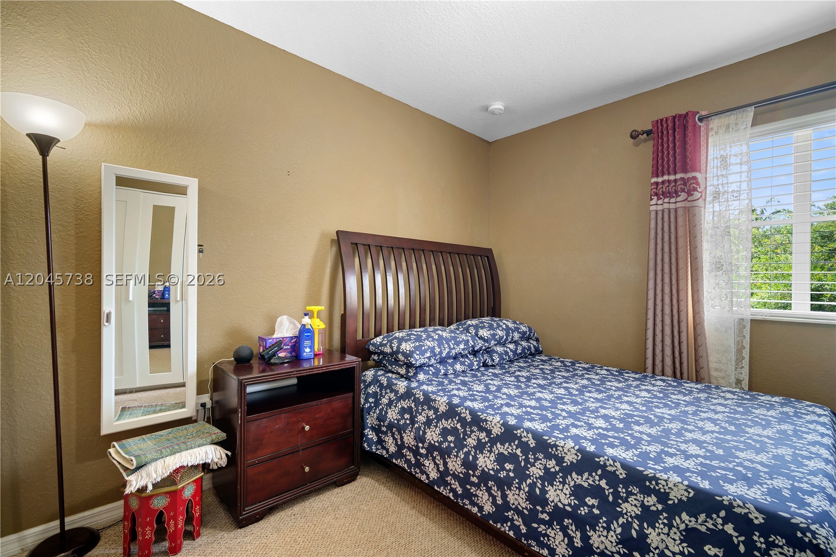 VILLAGE WALK - Residential