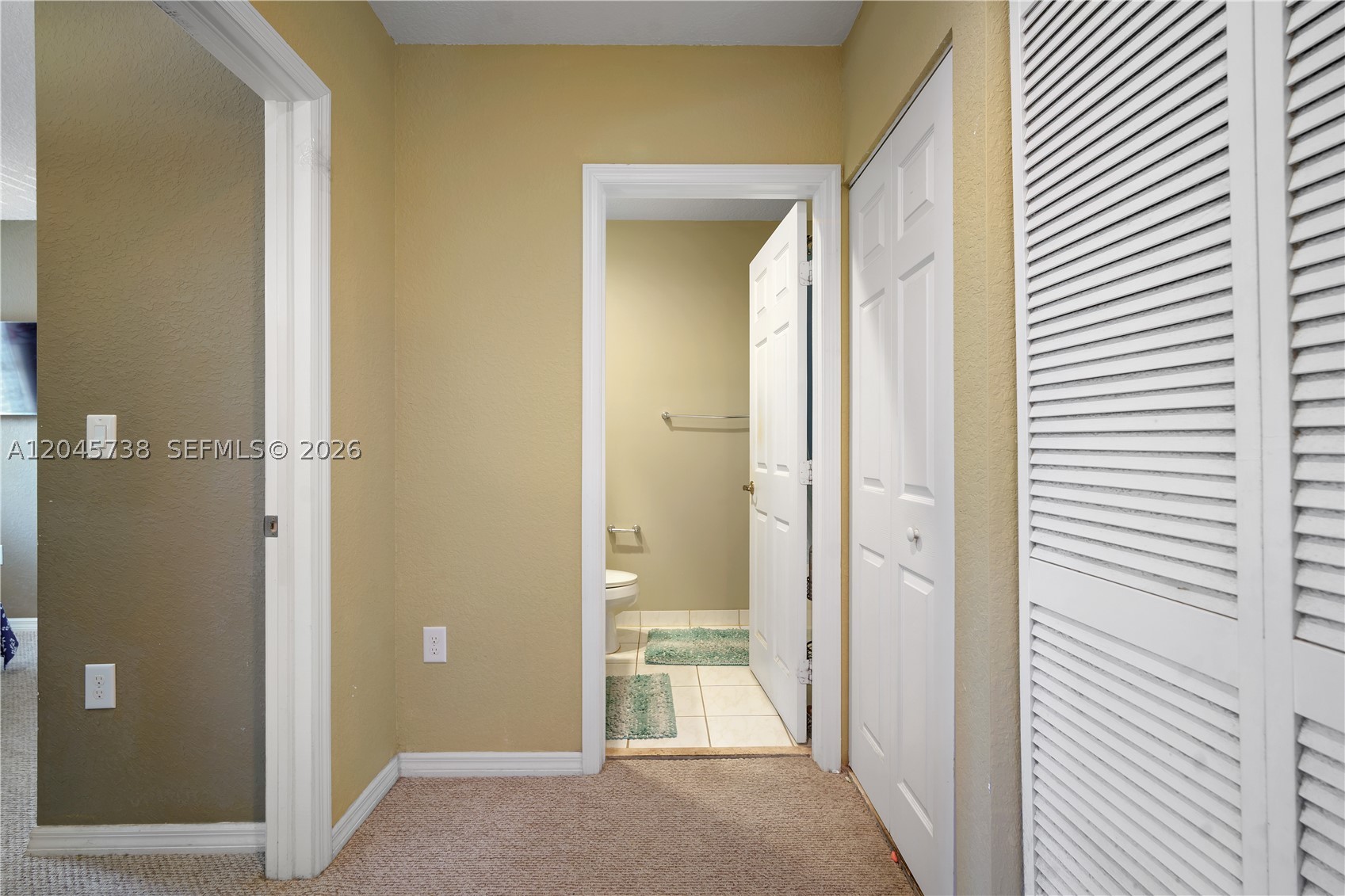 VILLAGE WALK - Residential