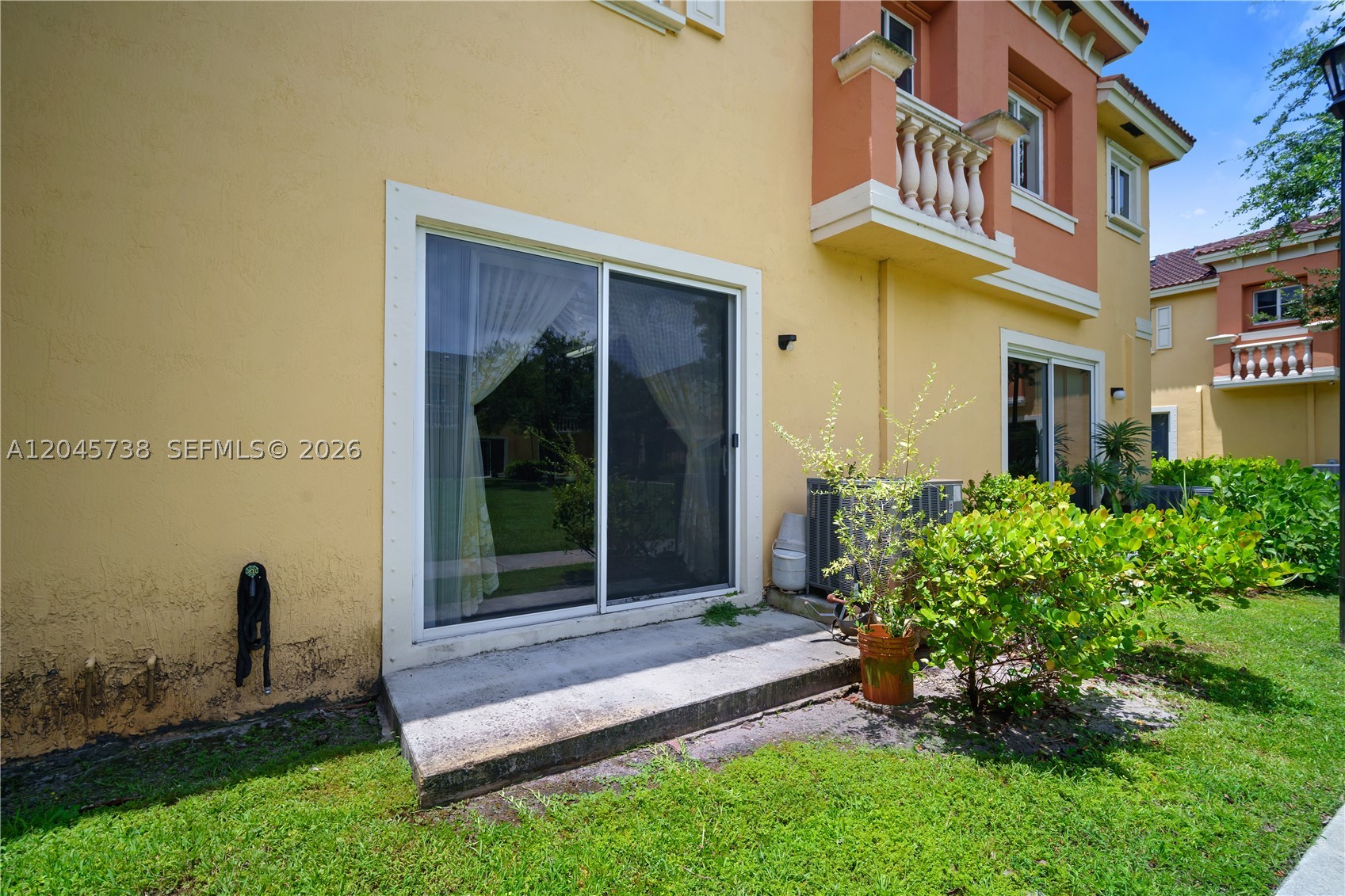 VILLAGE WALK - Residential