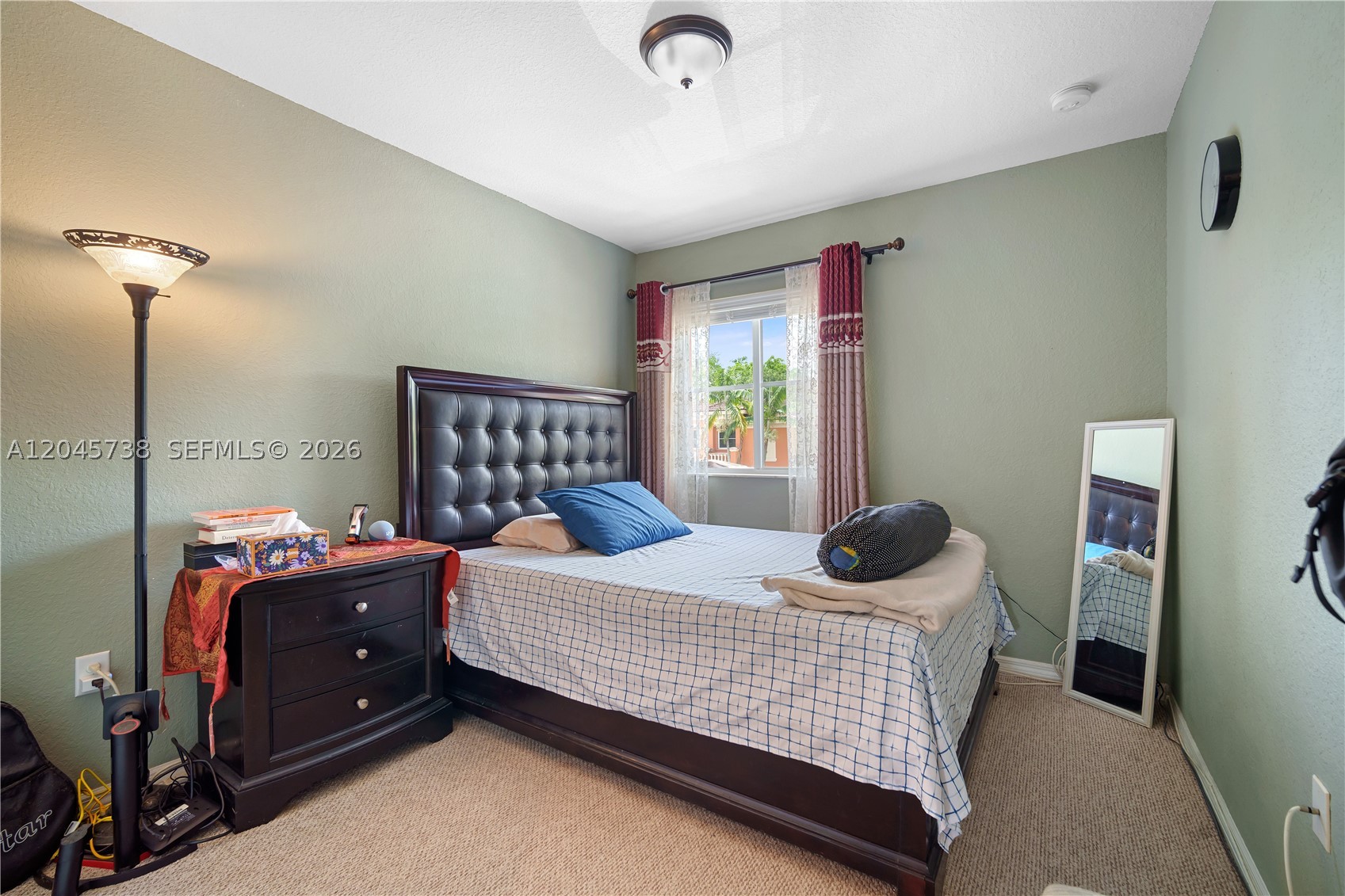 VILLAGE WALK - Residential