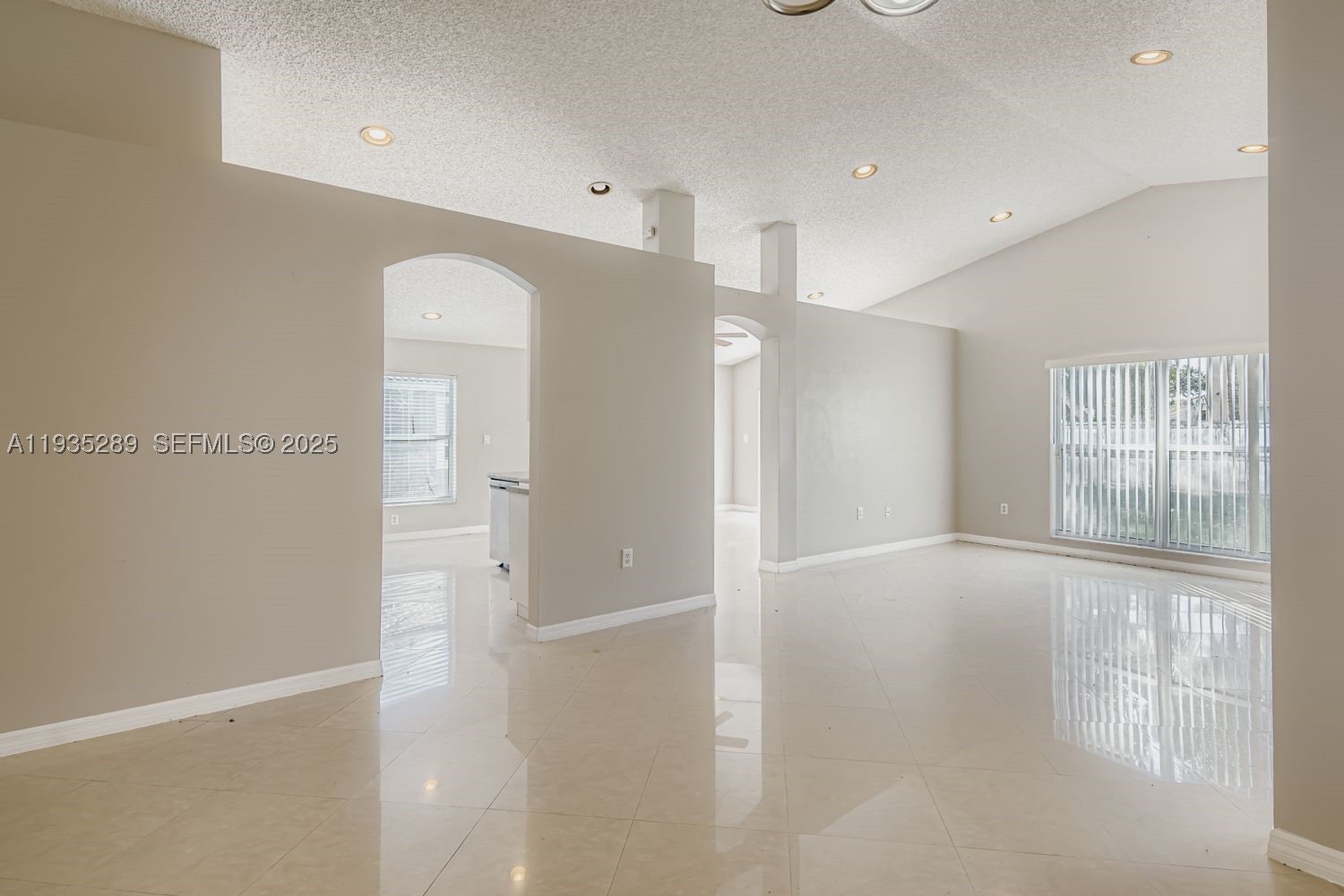 PEMBROKE FALLS PHASE 7 - Residential