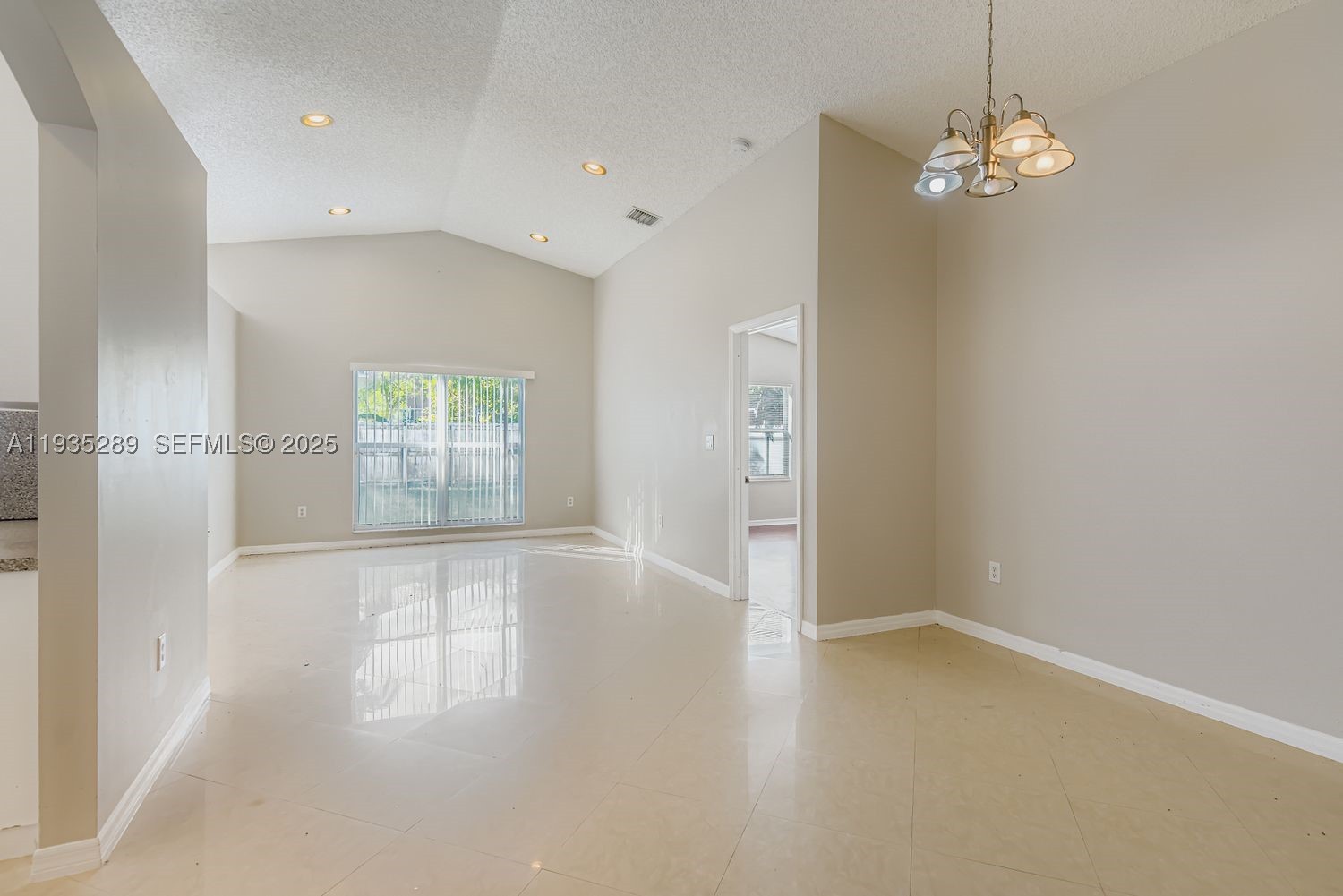 PEMBROKE FALLS PHASE 7 - Residential