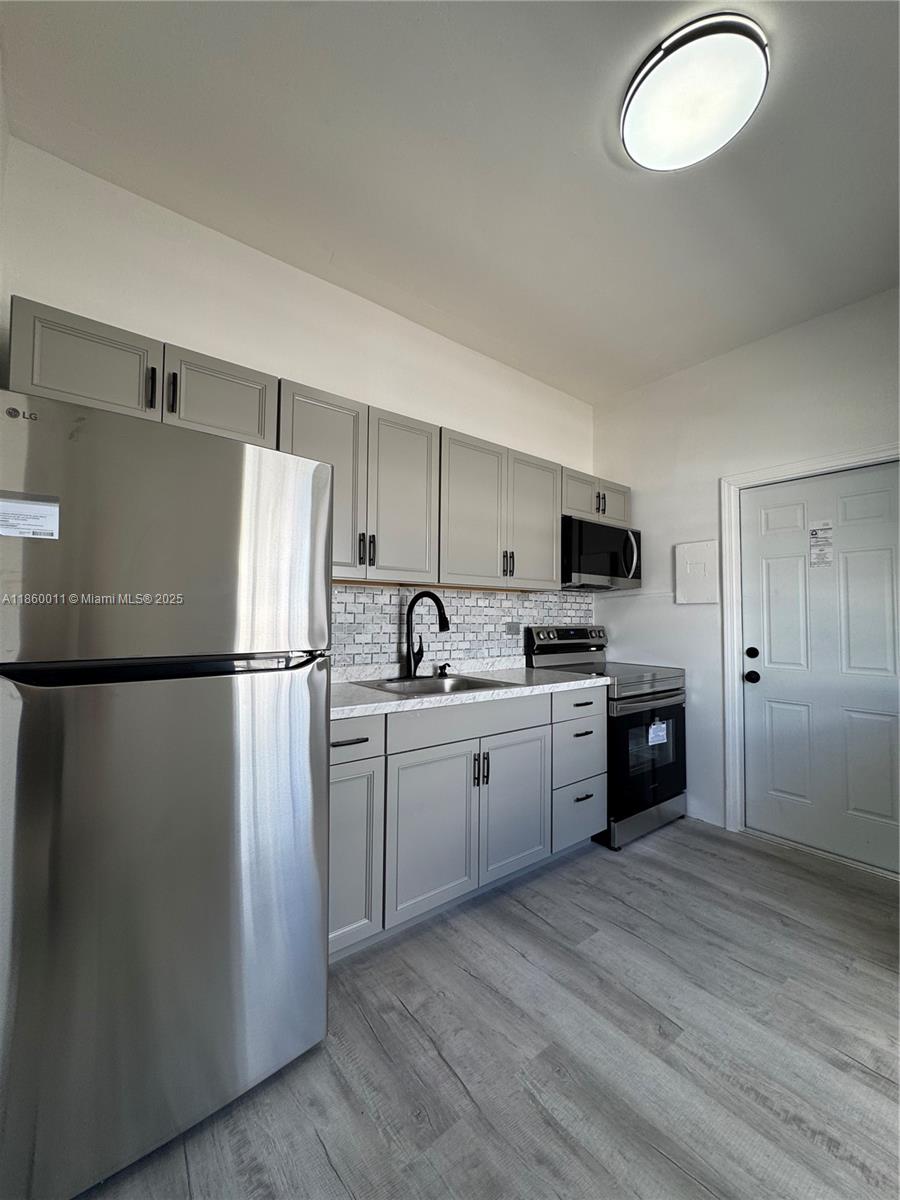 HIALEAH 16 ADDN AMD & REV - Residential
