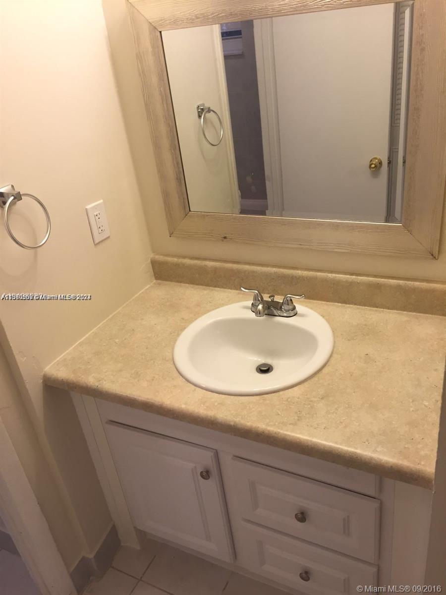 FAIRWAYS OF CORAL SPRINGS - Residential