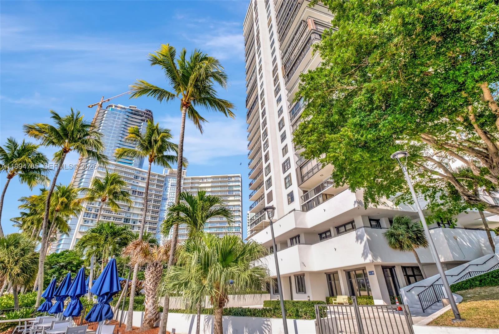 BRICKELL BAY CLUB CONDO - Residential