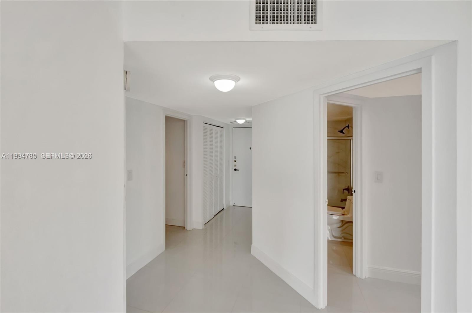 BRICKELL BAY CLUB CONDO - Residential