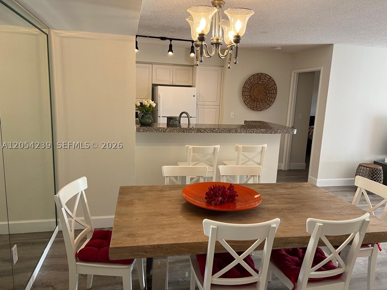 THE YACHT CLUB AT AVENTUR - Residential Lease