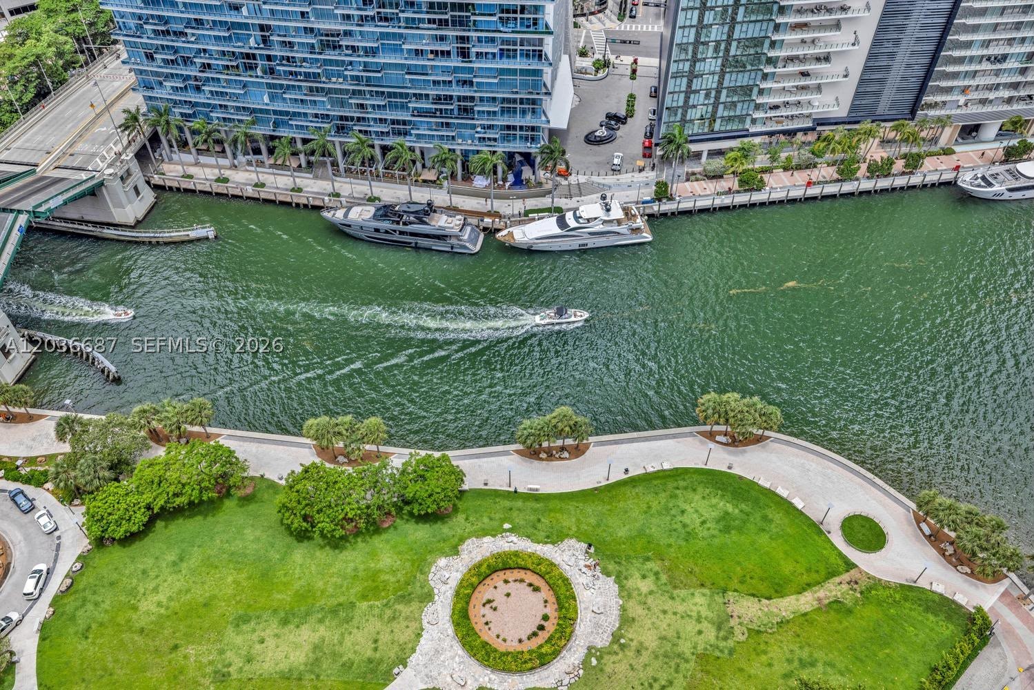 Experience luxury living in the heart of Brickell from this stunning 32nd-floor residence at Icon Brickell. This beautiful 1-bedroom, 1-bathroom unit features breathtaking panoramic views of the Miami River and city skyline through floor-to-ceiling impact glass windows. Enjoy an open-concept layout filled with natural light, modern finishes, and a private balcony perfect for morning coffee or spectacular sunsets. Located in one of Miami’s most sought-after waterfront communities, residents enjoy world-class amenities including a resort-style pool, state-of-the-art fitness center, spa, concierge services, valet parking, and fine dining. Just steps from Brickell City Centre, Mary Brickell Village, premier restaurants, cafés, shopping, nightlife, and the scenic waterfront promenade.
An exceptional opportunity to live or invest in the vibrant heart of Miami’s financial and entertainment district, where everything you need is within walking distance.