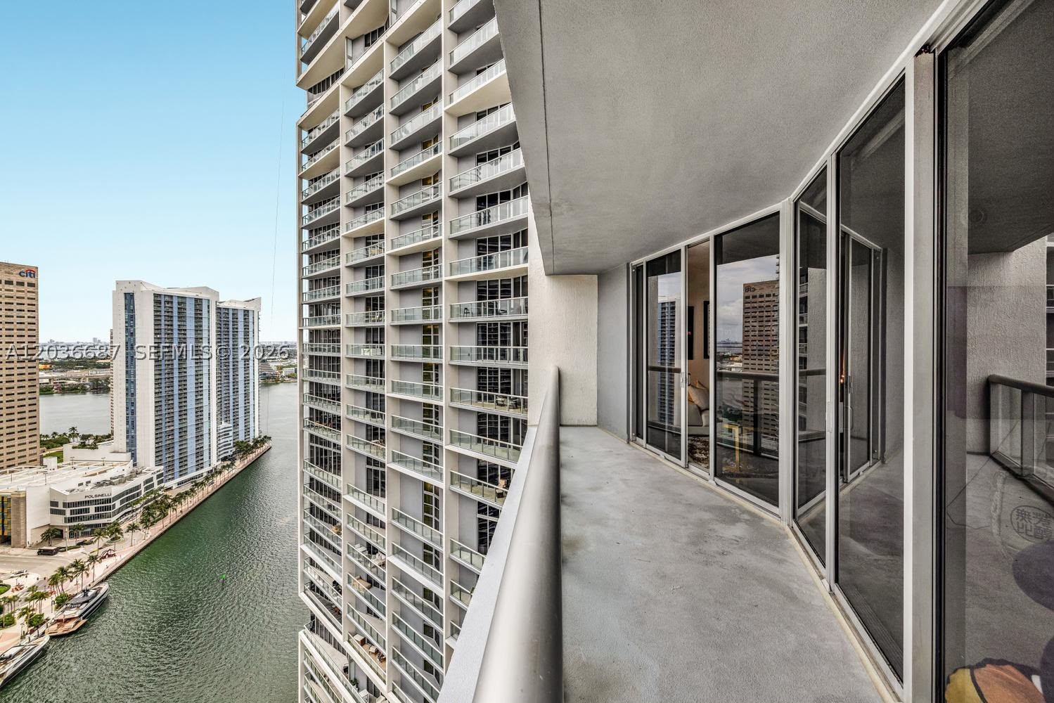 ICONBRICKELL CONDO NO 1 - Residential