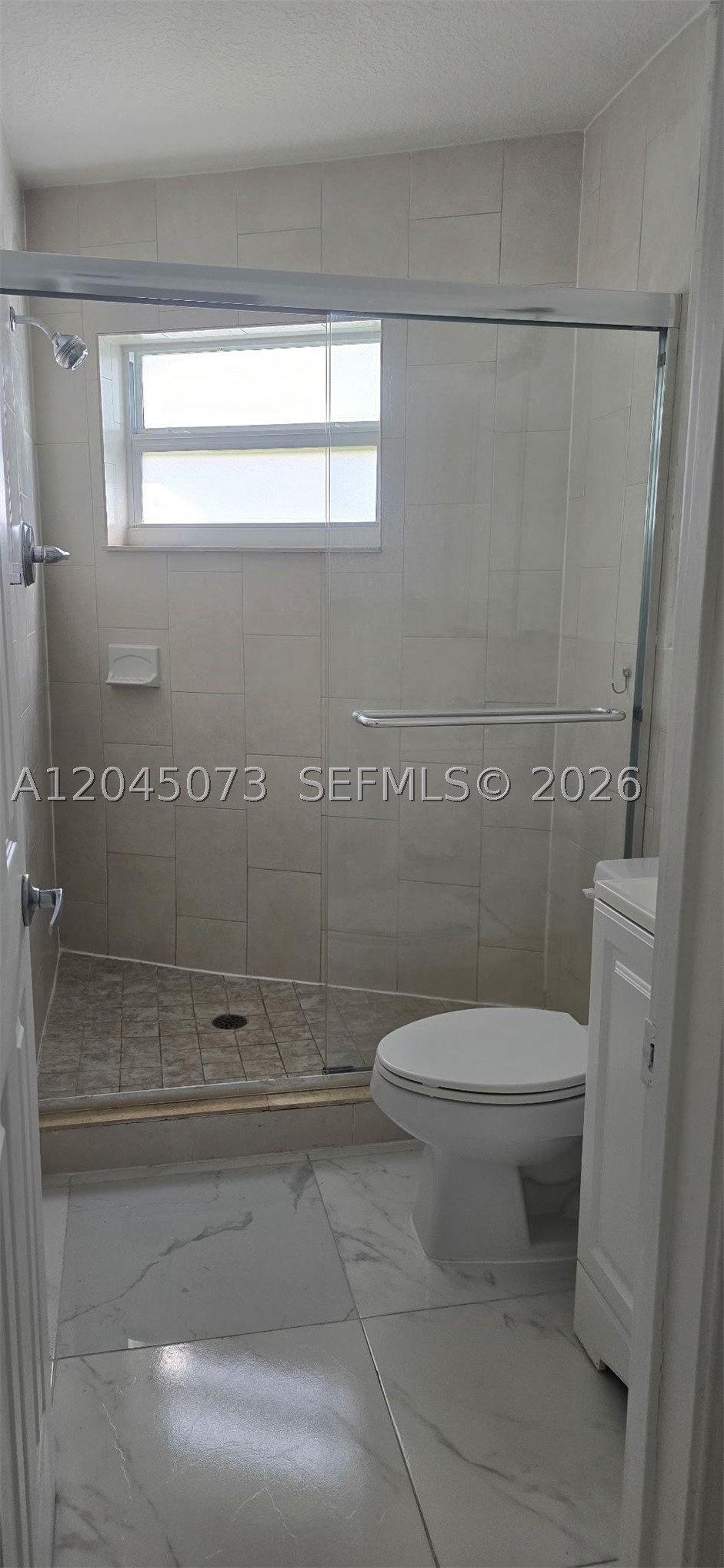 OAKLAND POINTE CONDO - Residential Lease