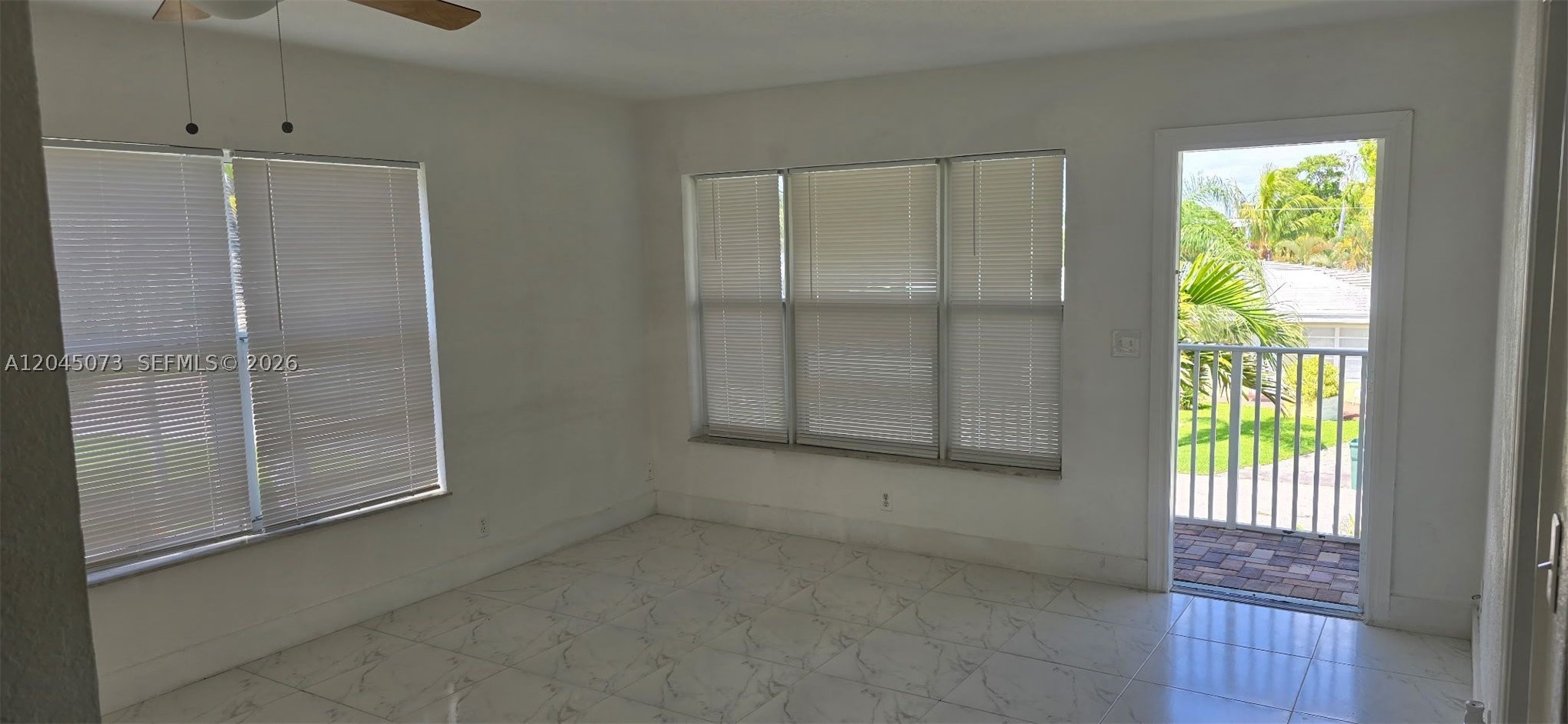 OAKLAND POINTE CONDO - Residential Lease