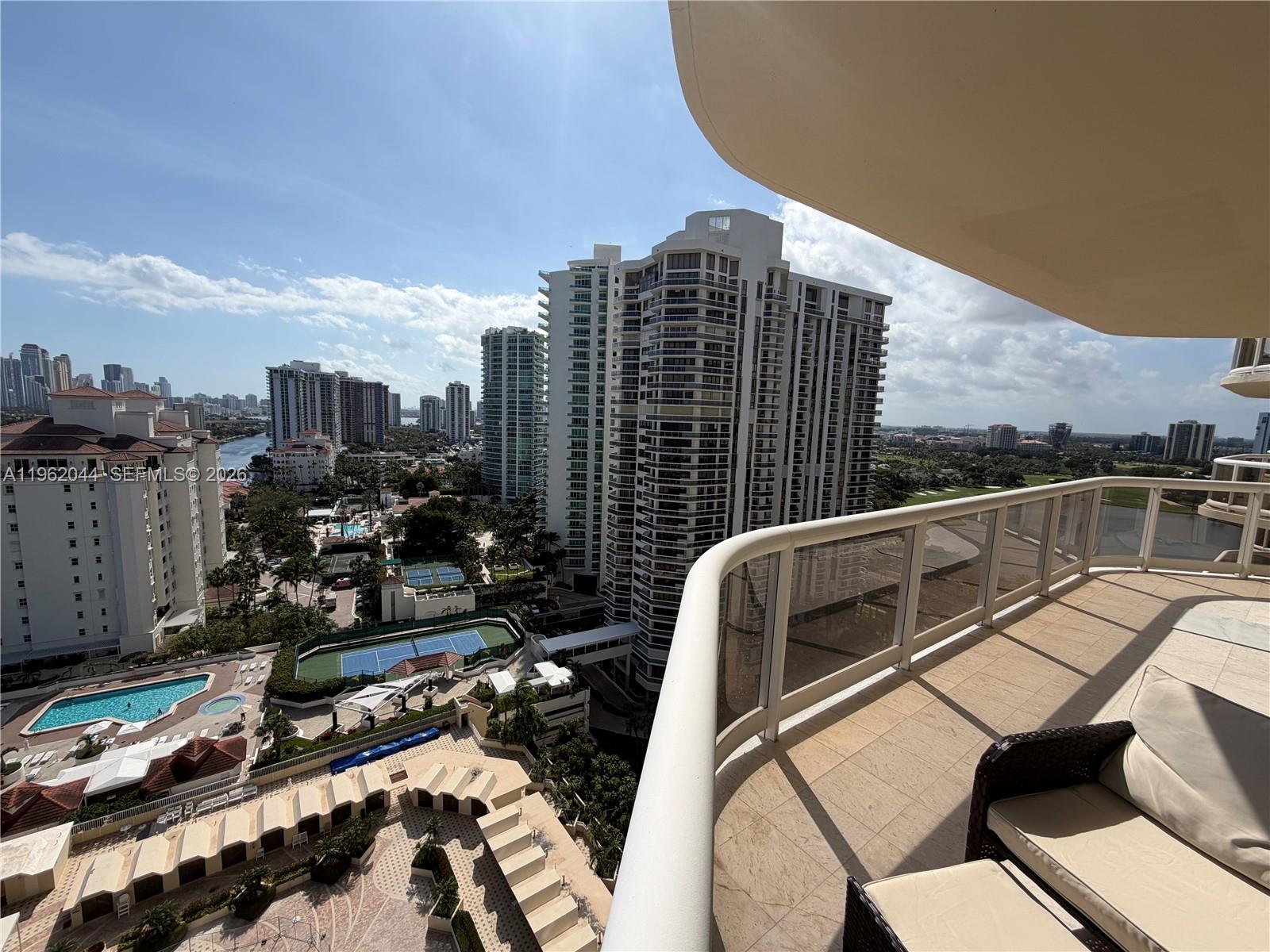 TERRACES NORTH TURNBERRY - Residential Lease