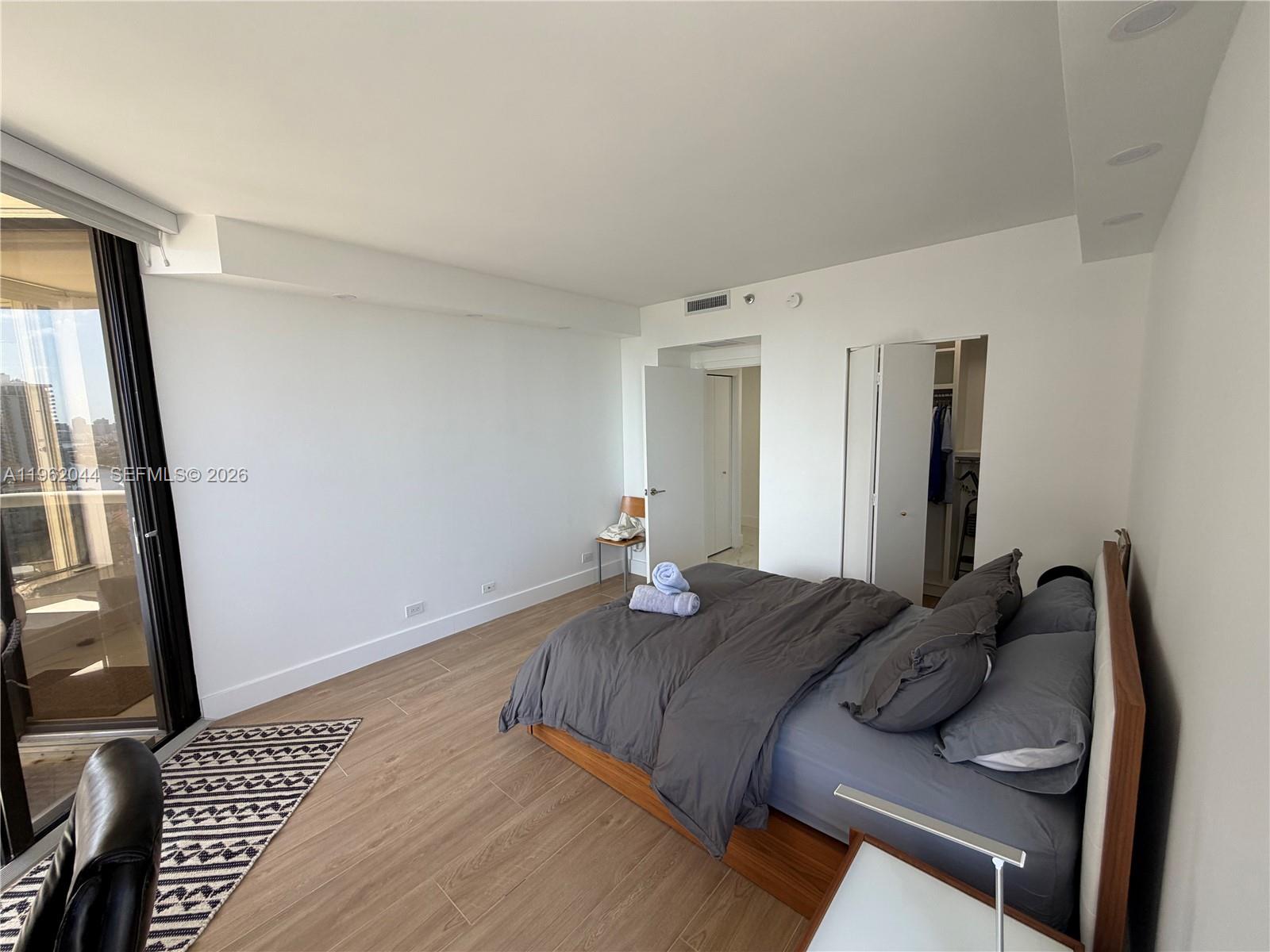 TERRACES NORTH TURNBERRY - Residential Lease