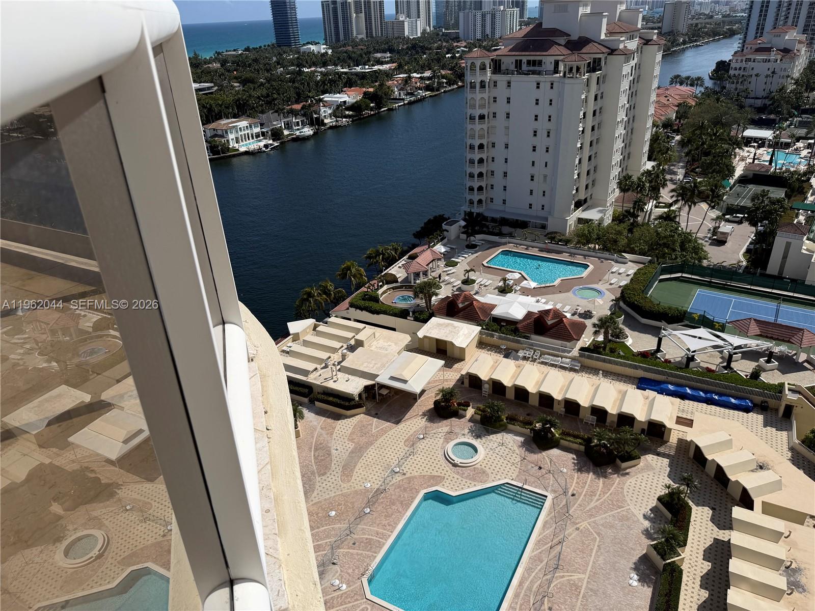 TERRACES NORTH TURNBERRY - Residential Lease
