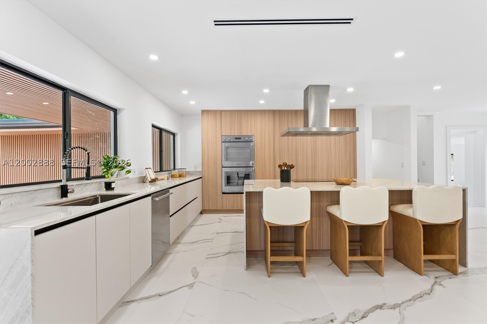 ENCHANTED LAKE SEC 5 - Residential