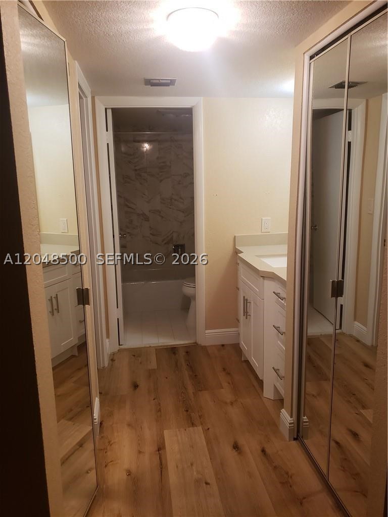 COUNTRY CLUB TOWER OF COR - Residential Lease