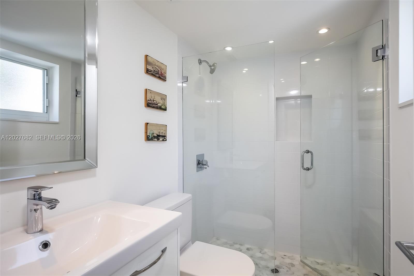 GALEN DRIVE WEST CONDOMIN - Residential Lease
