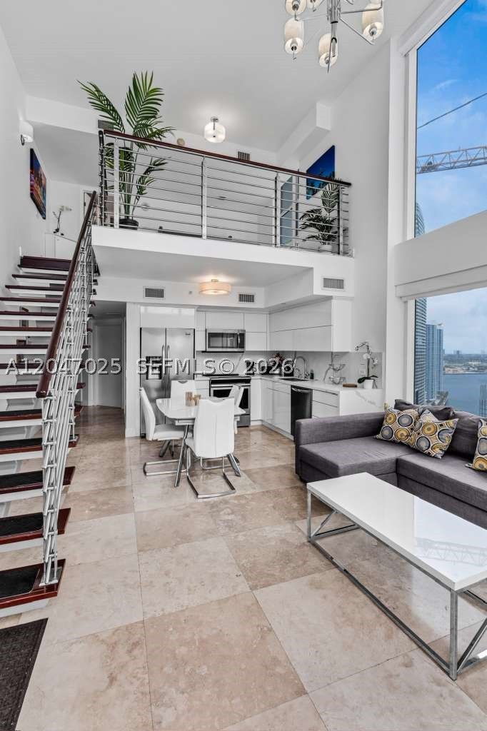 BRICKELL ON THE RIVER S T - Residential