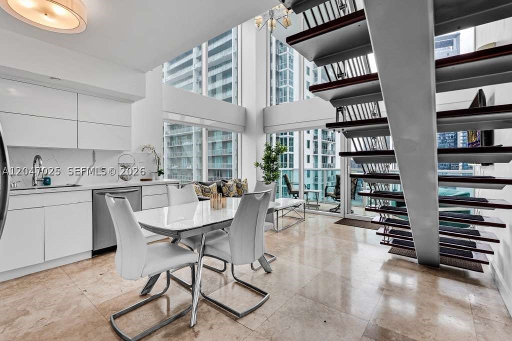 BRICKELL ON THE RIVER S T - Residential