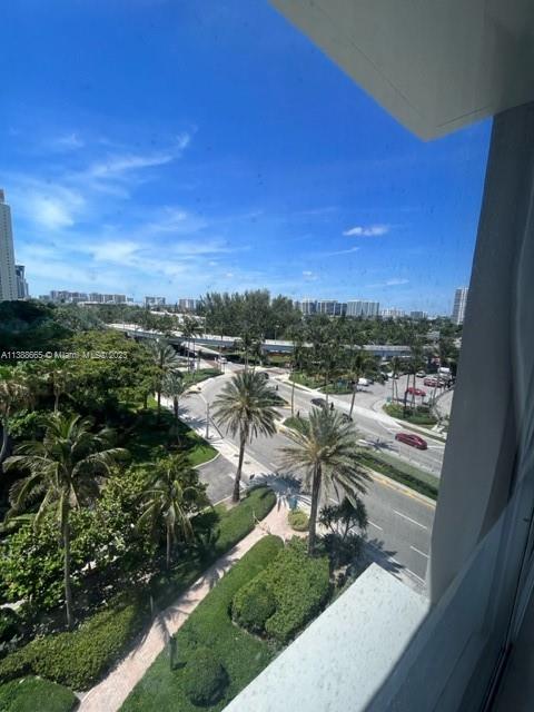 THE AVENTURA BEACH CLUB C - Residential
