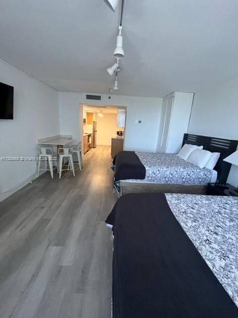 THE AVENTURA BEACH CLUB C - Residential