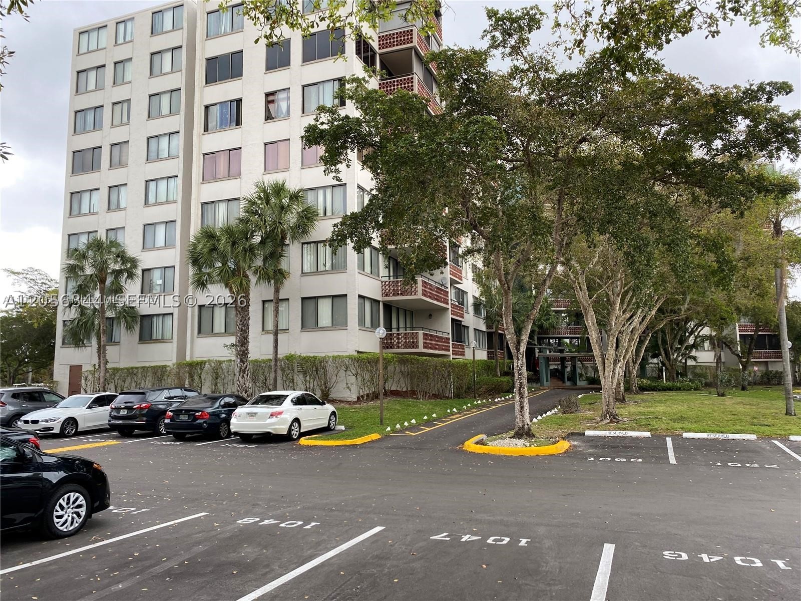 INVERRARY GARDENS CONDO I - Residential Lease