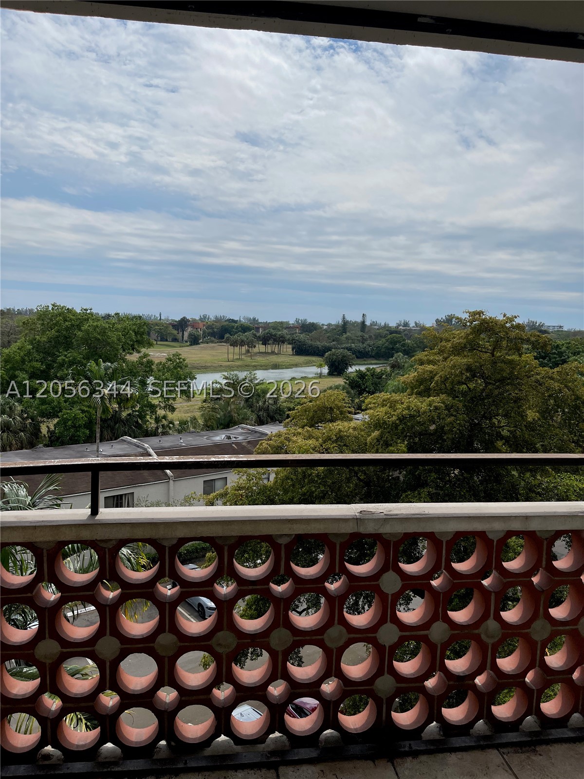 INVERRARY GARDENS CONDO I - Residential Lease