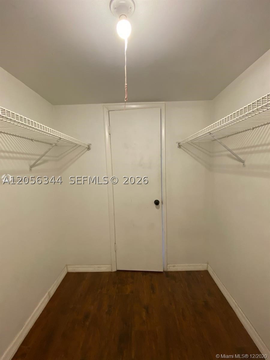 INVERRARY GARDENS CONDO I - Residential Lease