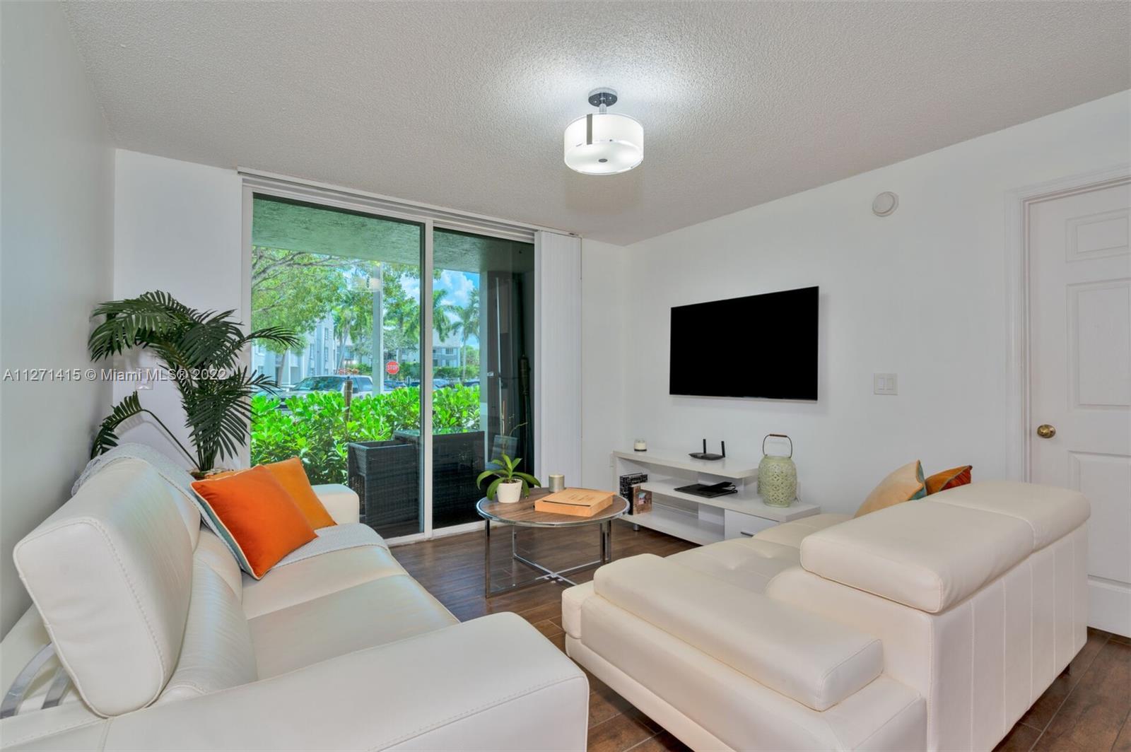 DEVONAIRE CONDO AT PEMBROK - Residential