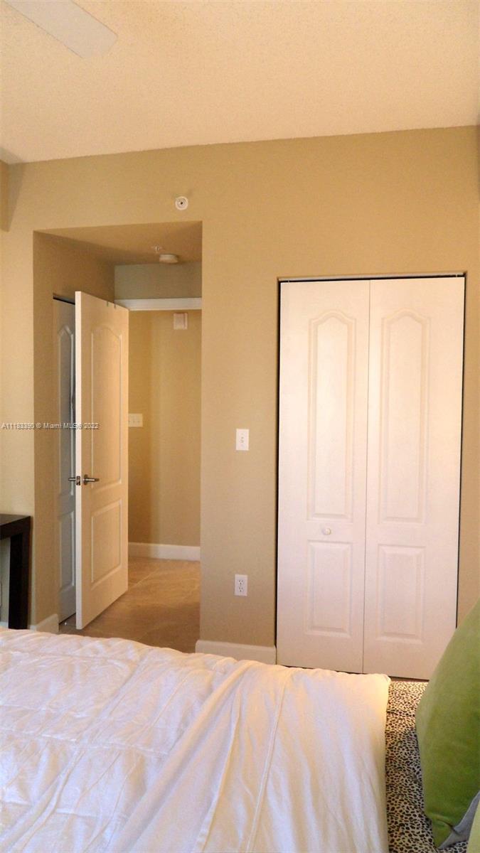 VALENCIA CONDO - Residential Lease