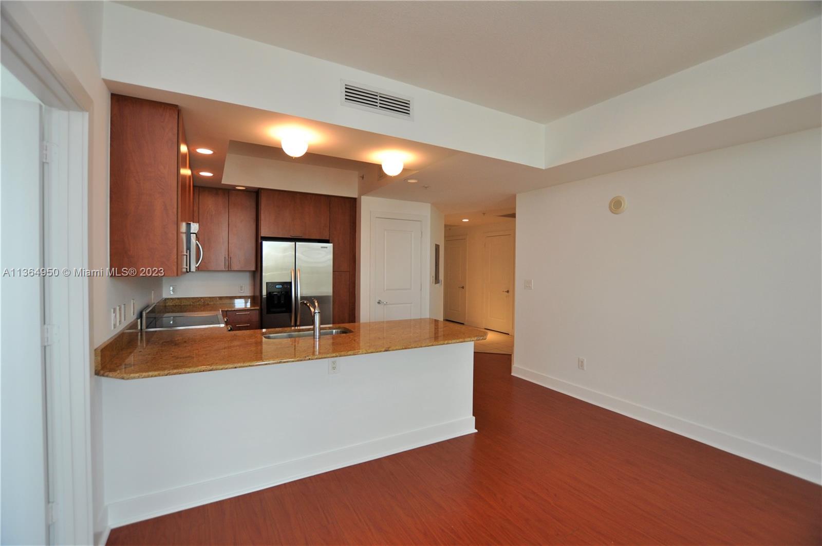STRADA 315 CONDO - Residential