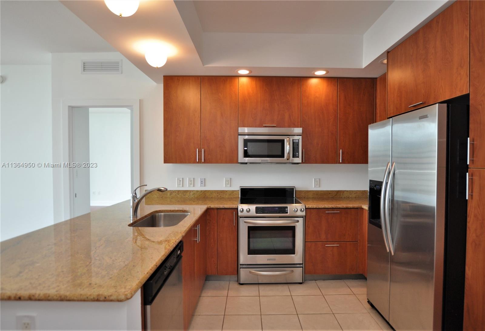 STRADA 315 CONDO - Residential